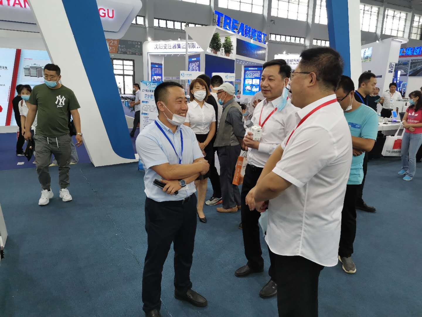 制博会即将落幕,半岛web版登录入口精彩继续(图1) 制博会即将落幕,半岛web版登录入口精彩继续(图1)