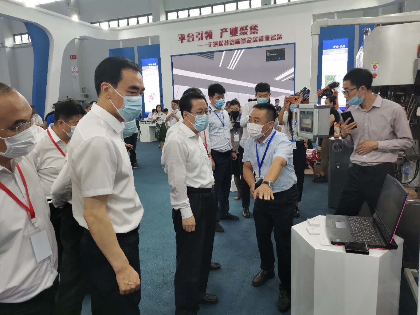 制博会即将落幕,半岛web版登录入口精彩继续(图3) 制博会即将落幕,半岛web版登录入口精彩继续(图3)